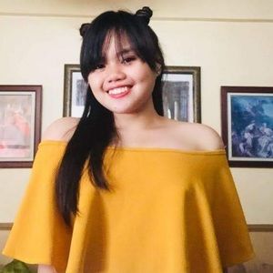 Meet your Posher, Elleze